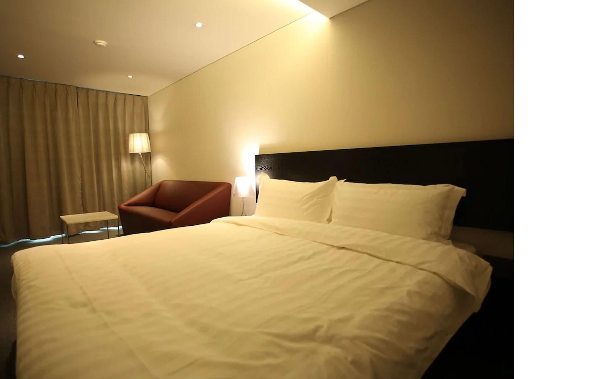 I.T.W Hotel Seoul Exteriör bild