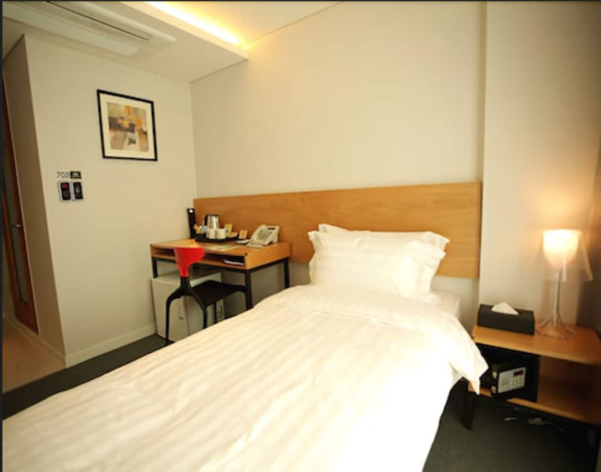 I.T.W Hotel Seoul Exteriör bild